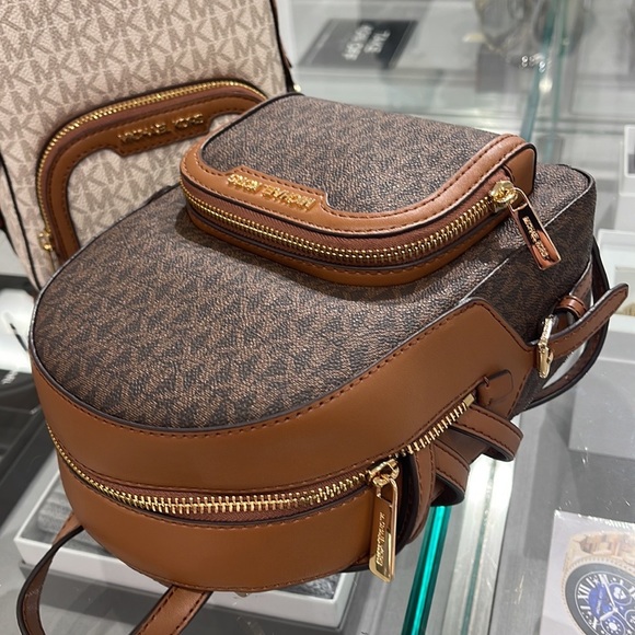 Michael Kors Ladies Backpack Bag Jaycee XS Conv Zip Backpack Brown - Picture 6 of 16